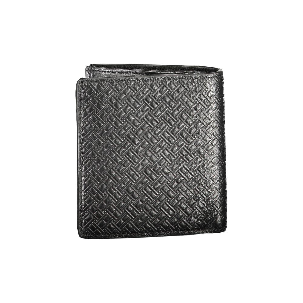 Wallet by Tommy Hilfiger for men in leather black features a streamlined silhouette, showcasing the streamlined Leather Wallet design with sophisticated coin-purse for a premium look.
