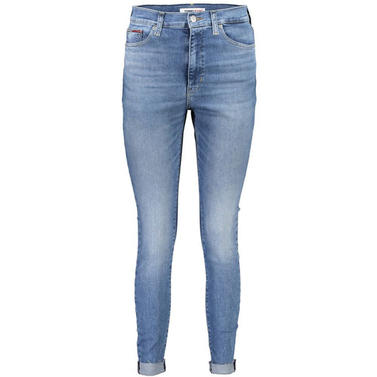 Pants by Tommy Hilfiger for women in stretch denim cotton light-blue showcases a unrivaled comfort silhouette, featuring a skinny cut and long with a for a unrivaled comfort and refined aesthetic.