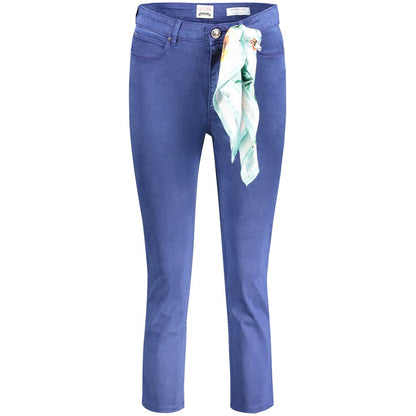 Jeans by Guess Jeans for women in lyocell & denim cotton blue features an sartorial skinny and long with a cut for a sartorial finish.