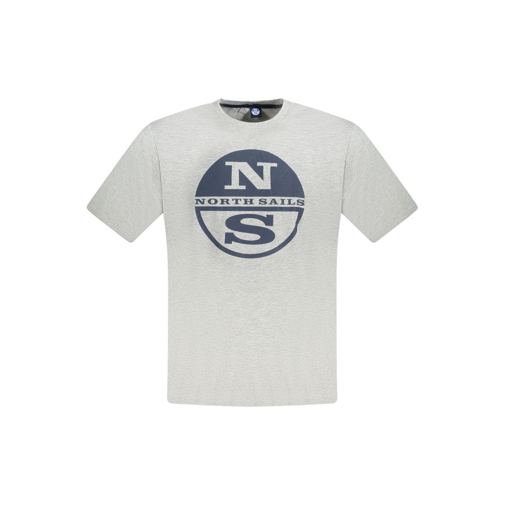 T-Shirt by North Sails for men in cotton gray, signature & print showcases a unassuming silhouette, artfully detailed with a refined and unassuming short-sleeve for a sophisticated, contemporary look.
