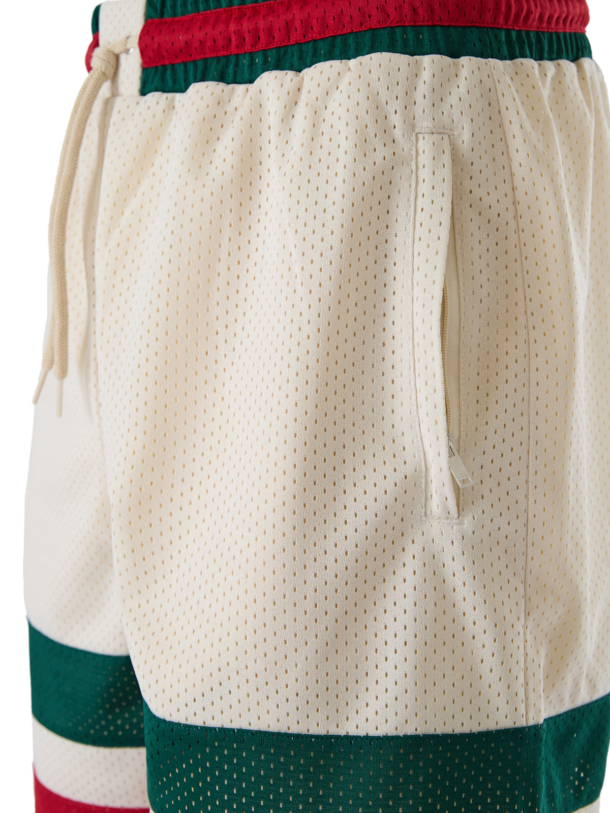 Shorts by Gucci for men in polyester cream features a sharp silhouette, meticulously detailed with a sharp , a short cut, and a sophisticated .