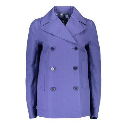 This Jacket by Gant for women in cotton blue showcases a magnificent silhouette, meticulously crafted with a distinctive and functional pockets for a magnificent finish.