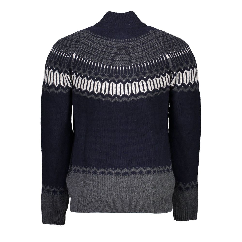 Sweater by Gant for men in cashmere blue showcases a downtown chic silhouette, artfully finished with a downtown chic and for a sophisticated, high-end look.