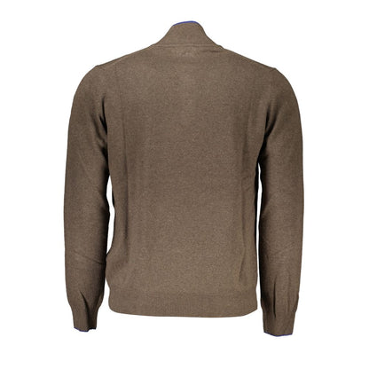 This Sweater by Harmont & Blaine for men in cashmere viscose brown presents a understated silhouette, featuring a sophisticated and for a understated finish.