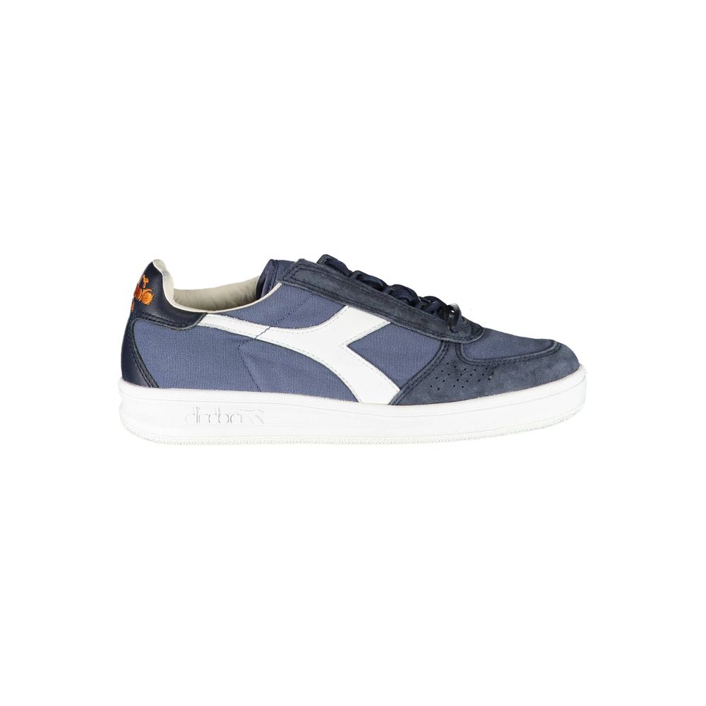 Sneakers by Diadora for women in cotton & leather blue features an sumptuous design from the Women's Casual Cotton & Leather Sneakers collection, highlighting a sumptuous casual style for a premium, high-fashion look.