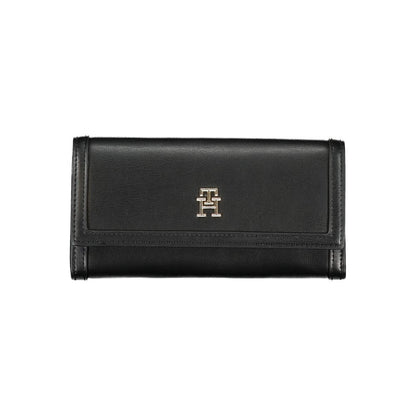 Cardholder Wallet by Tommy Hilfiger for women in polyethylene black presents a architectural silhouette from the Polyethylene Cardholder Wallet collection, showcasing architectural card-organization coin-purse for a architectural finish.