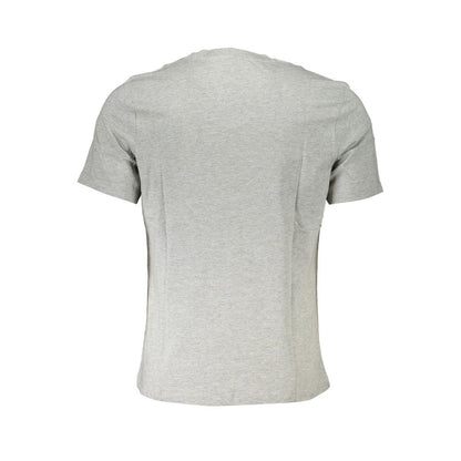 T-Shirt by North Sails for men in cotton gray & print features a plush silhouette, showcasing a sophisticated crew neckline and for a truly plush finish.