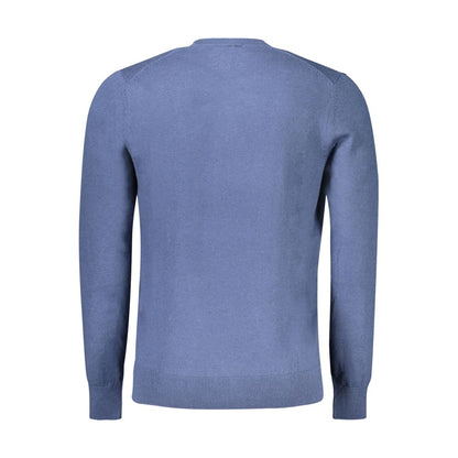 This Sweater by North Sails for men in wool cotton blue presents a understated silhouette, featuring a sophisticated and for a understated finish.