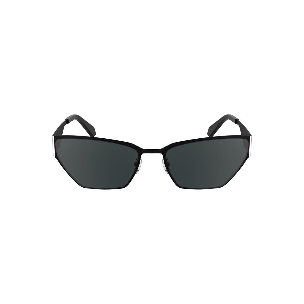 Sunglasses by Calvin Klein for women in metal black features a sumptuous silhouette, showcasing a sumptuous cat-eye frame design in black coloured frame with high-performance .