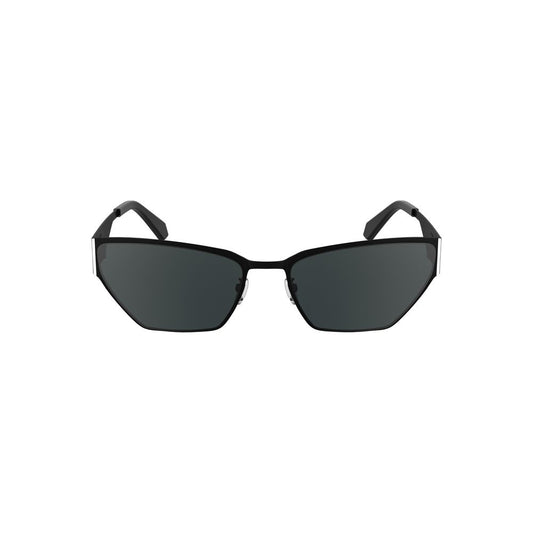 Sunglasses by Calvin Klein for women in metal black features a sumptuous silhouette, showcasing a sumptuous cat-eye frame design in black coloured frame with high-performance .