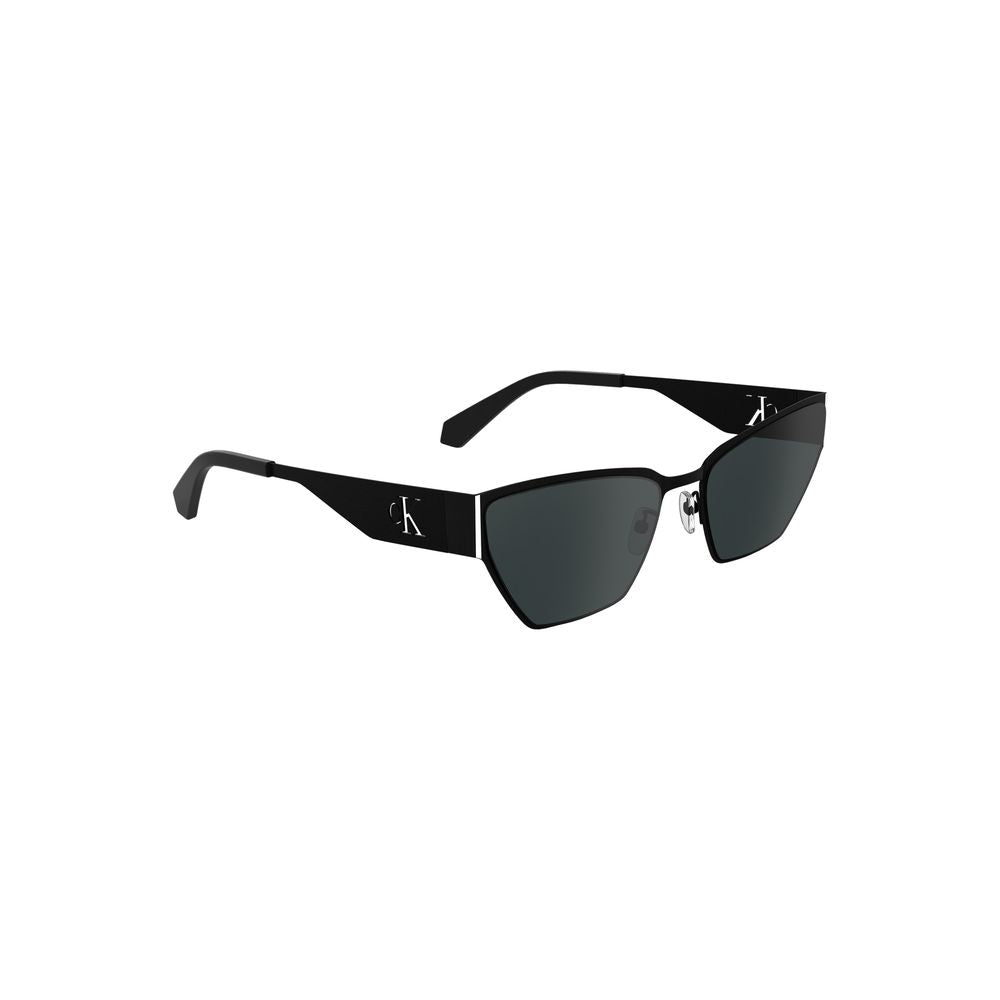 Sunglasses by Calvin Klein for women in metal black features an ethereal cat-eye frame design with black coloured frame frames and for a ethereal finish.