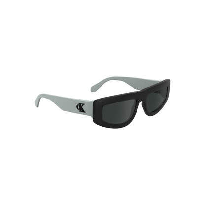 Sunglasses by Calvin Klein for women in black features a sumptuous silhouette, showcasing a sumptuous in black coloured frame with high-performance .
