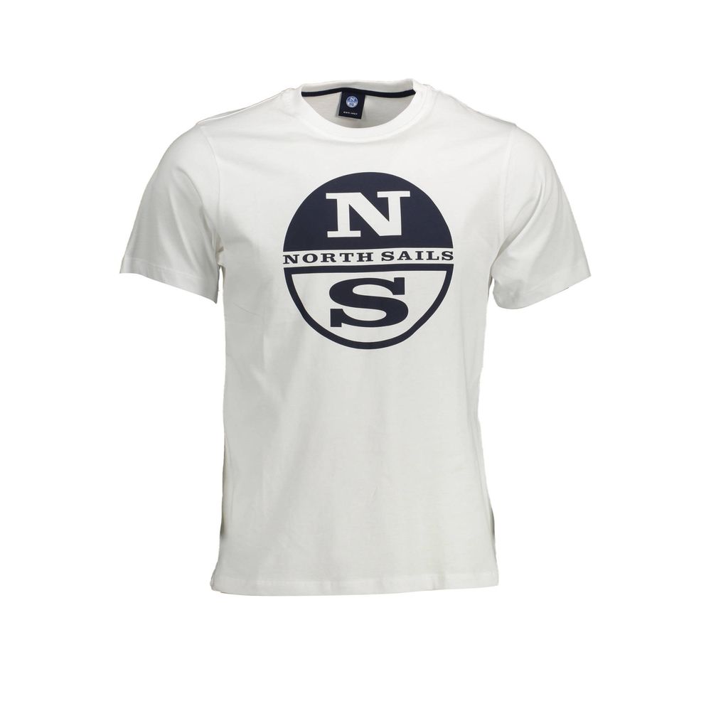 T-Shirt by North Sails for men in cotton natural & white features an on trend silhouette, perfectly showcasing a on trend and for an elevated aesthetic.