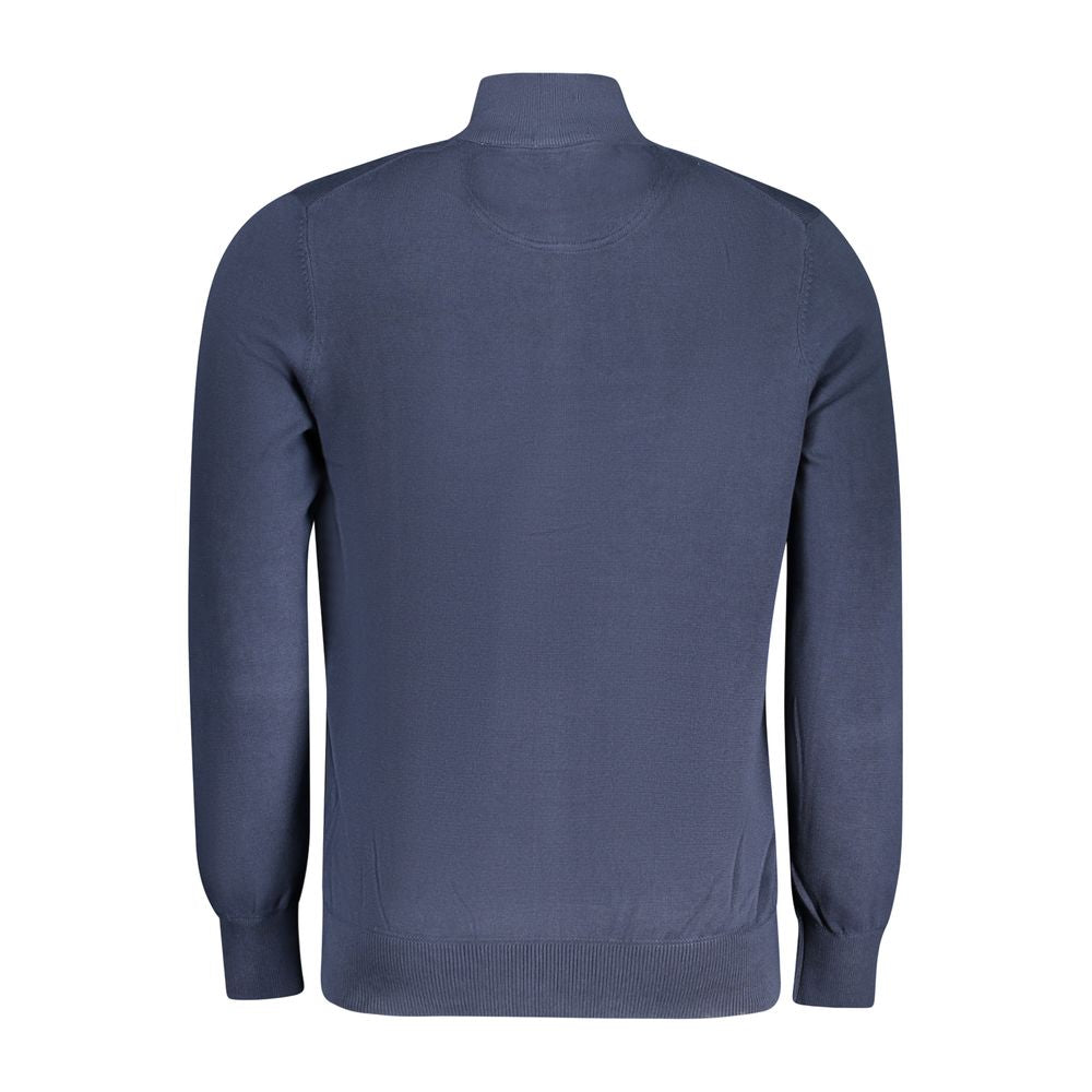 Cardigan by Timberland for men in organic cotton blue features an crisp silhouette, showcasing a sophisticated and detail for a truly crisp finish.