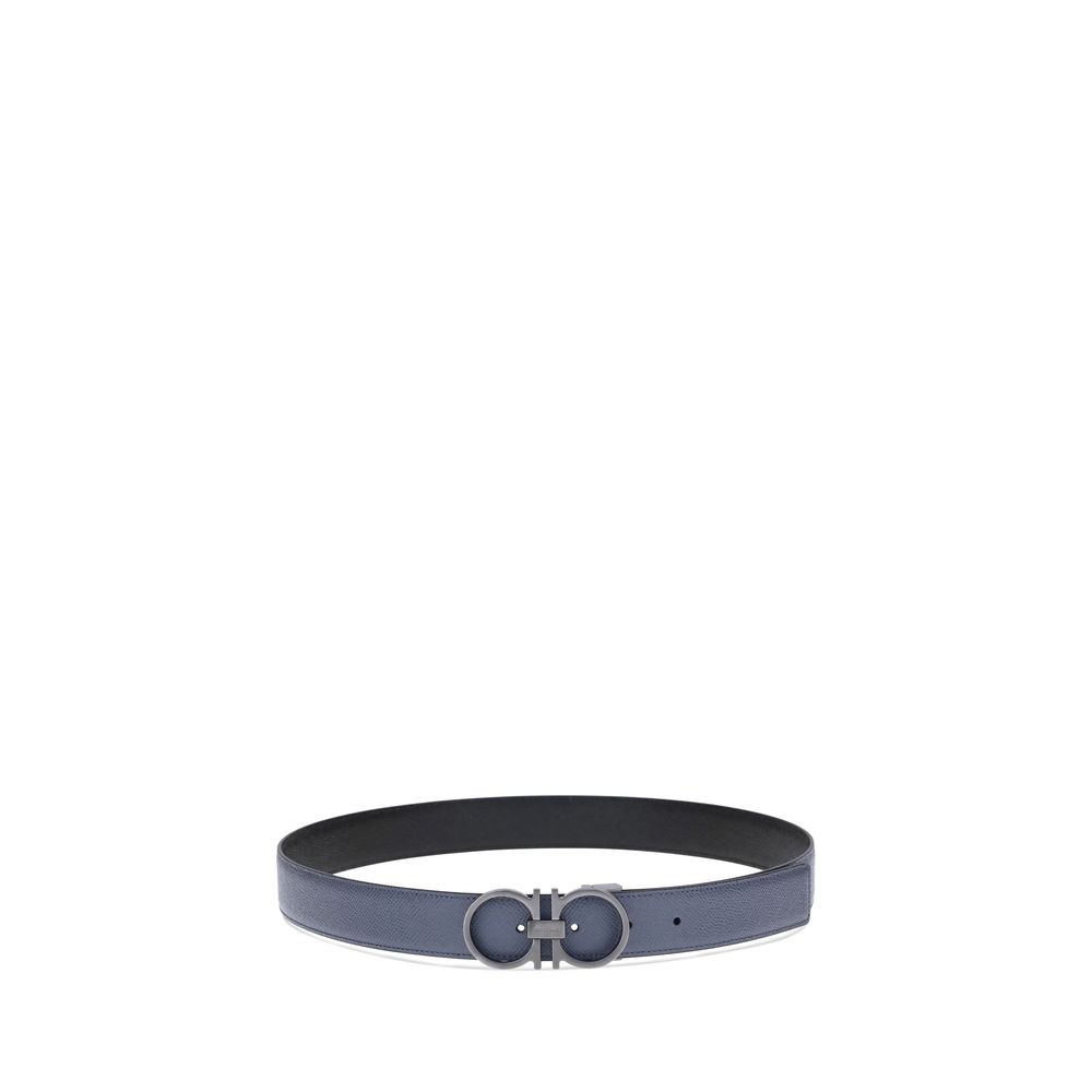 Belt by Ferragamo for men in bos taurus calf leather blue features an distinguished design, perfectly showcasing the sophisticated craftsmanship of this distinguished Gancini Bos Taurus Calf Leather Belt.