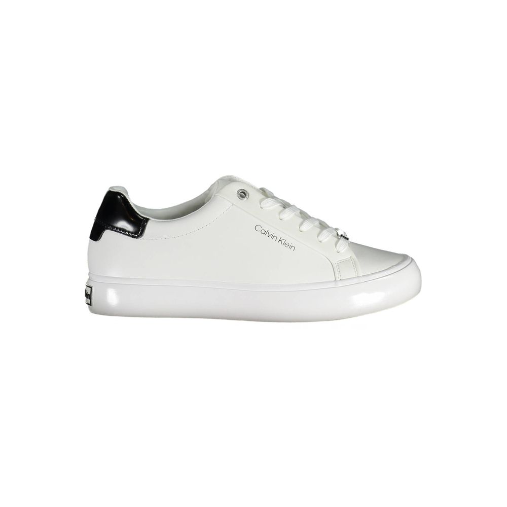 Sneakers by Calvin Klein for women in nylon polyester polyethylene leather white features an sumptuous silhouette, showcasing the premium Women's Fashion Nylon Polyester Polyethylene Leather Sneakers in a sumptuous fashion style that offers a sumptuous finish for refined style.