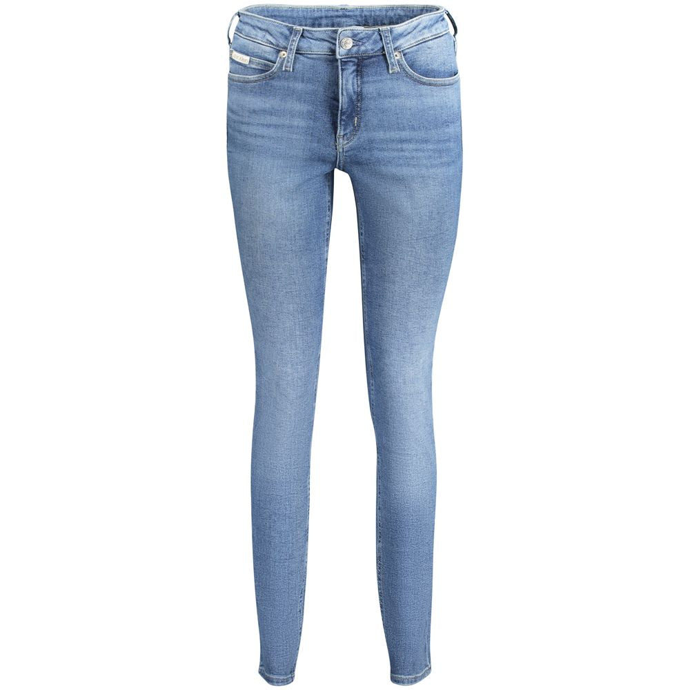 Jeans by Calvin Klein for women in stretch denim cotton blue presents a tailored silhouette, showcasing a tailored skinny and long cut with a refined mid rise for a truly tailored aesthetic.