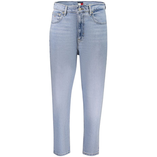 Jeans by Tommy Hilfiger for women in stretch denim cotton blue & signature features an refined tailoring silhouette, showcasing a premium mom with a high rise and long cut for a refined tailoring look.