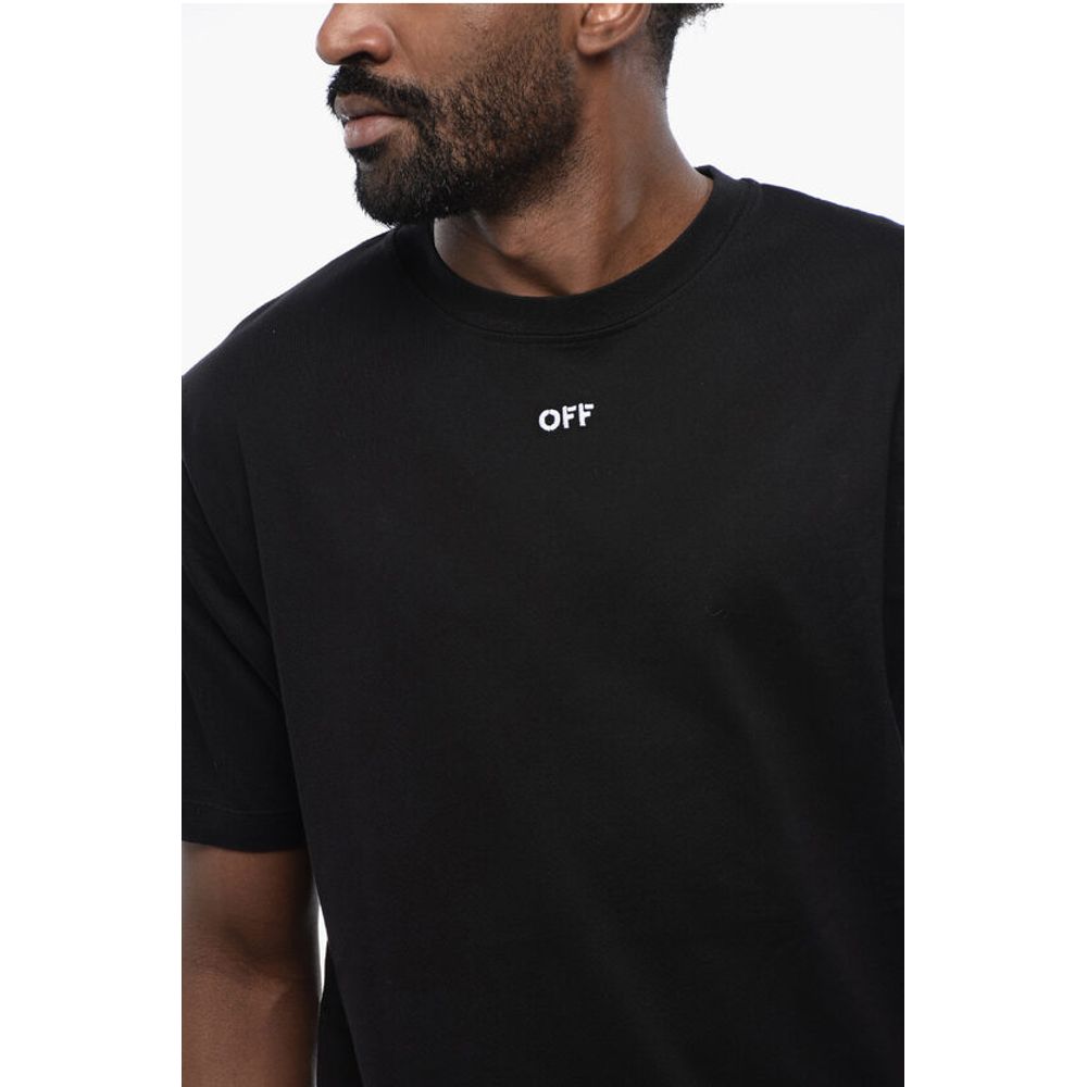 T-Shirt by Off-White for men in cotton black & white showcases a dramatic silhouette, elegantly detailed with a dramatic crew neckline and for a truly dramatic finish.