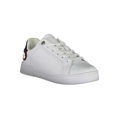 Sneakers by Tommy Hilfiger for women in polyester polyethylene leather white features an sumptuous silhouette, showcasing the premium Women's Fashion Polyester Polyethylene Leather Sneakers in a sumptuous fashion style that offers a sumptuous finish for refined style.