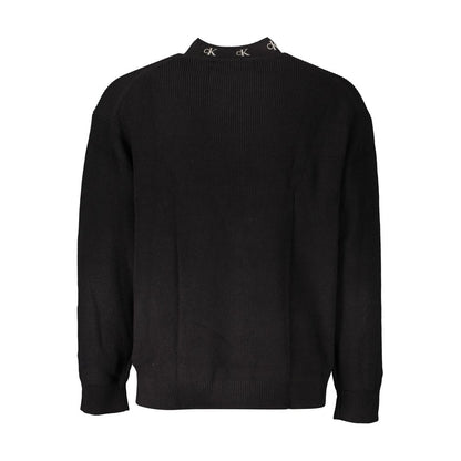 Sweater by Calvin Klein for men in cotton black showcases a downtown chic silhouette, artfully finished with a downtown chic and for a sophisticated, high-end look.