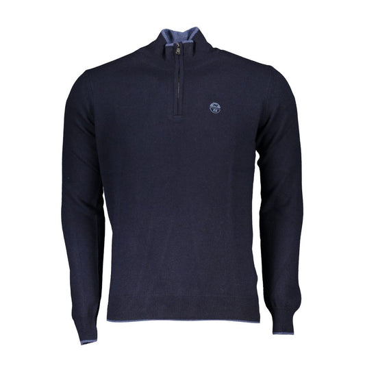 This Sweater by North Sails for men in cashmere viscose blue presents a understated silhouette, featuring a sophisticated turtle neckline and for a understated finish.
