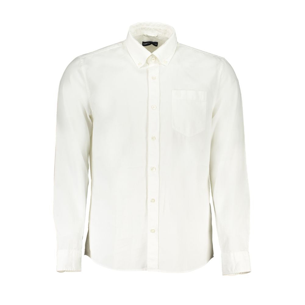 Shirt by North Sails for men in organic cotton white features an architectural silhouette with a refined and elegant button-down-collar neckline for a architectural look.