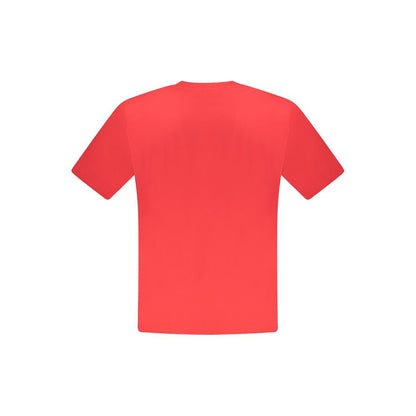 T-Shirt by North Sails for men in cotton red & print showcases a fashionable silhouette, elegantly detailed with a fashionable and for a sophisticated, high-fashion look.