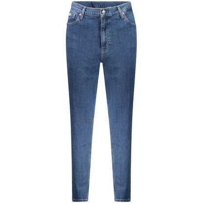Jeans by Calvin Klein for women in cotton blue features a refined silhouette with a refined mom, defined by a and a refined long for a refined finish.