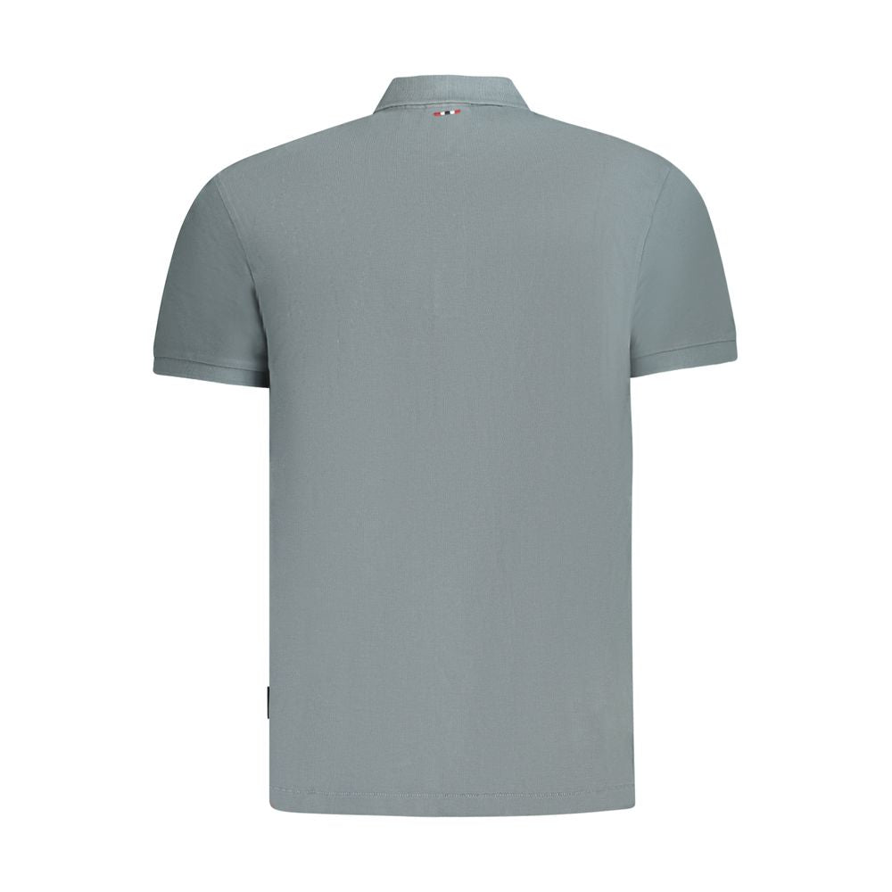 This Polo Shirt by Napapijri for men in cotton gray & print presents a flawless silhouette, showcasing flawless detailing and a refined for a truly flawless aesthetic.