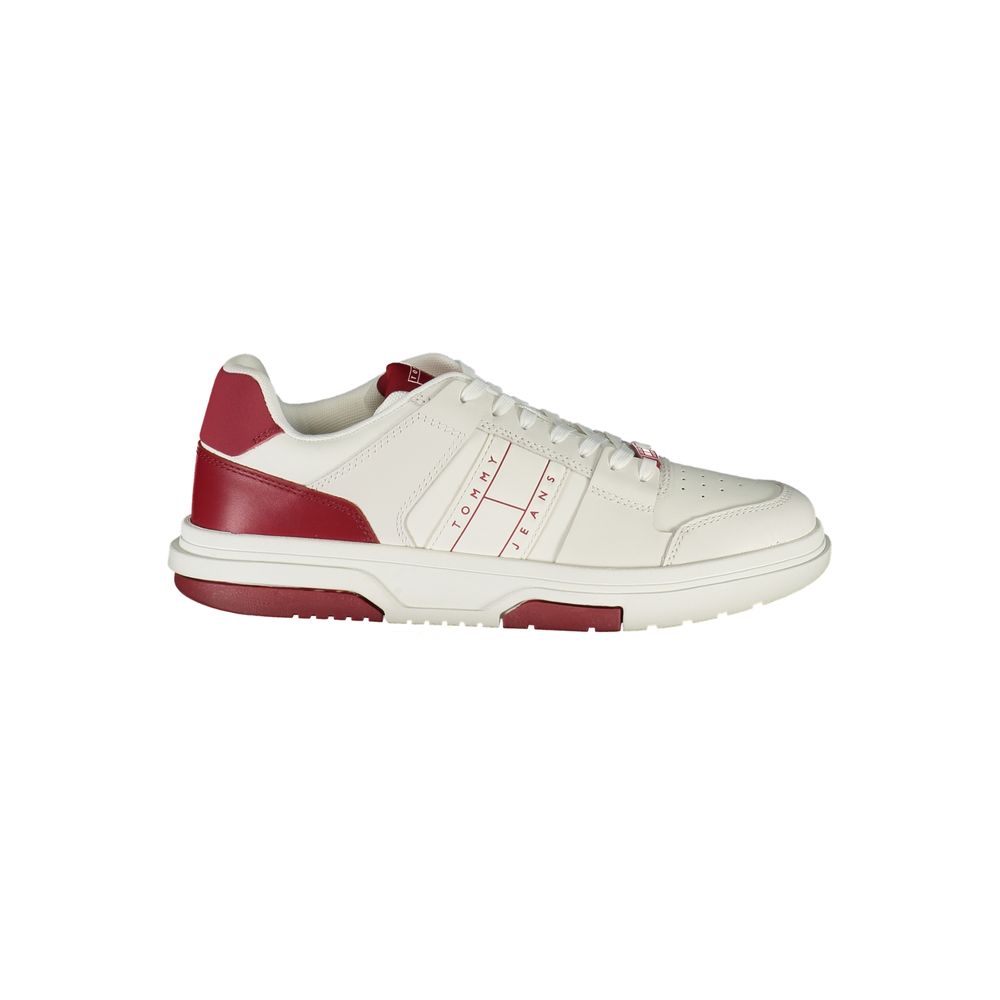 Sneakers by Tommy Hilfiger for men in polyester polyethylene leather red features an sumptuous design from the Men's Casual Polyester Polyethylene Leather Sneakers collection, highlighting a sumptuous casual style for a premium, high-fashion look.