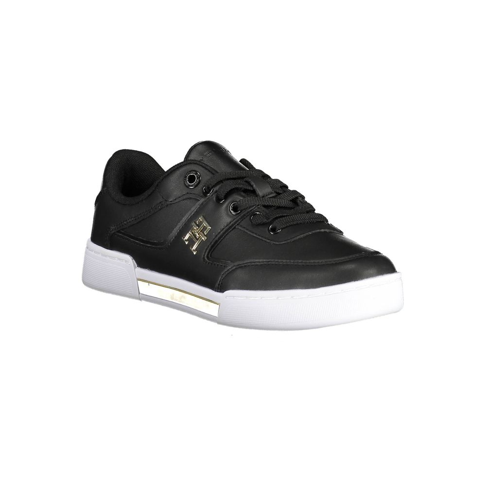 Sneakers by Tommy Hilfiger for women in polyester polyethylene leather black features an sumptuous silhouette, showcasing the premium Women's Athletic Polyester Polyethylene Leather Sneakers in a sumptuous athletic style that offers a sumptuous finish for refined style.