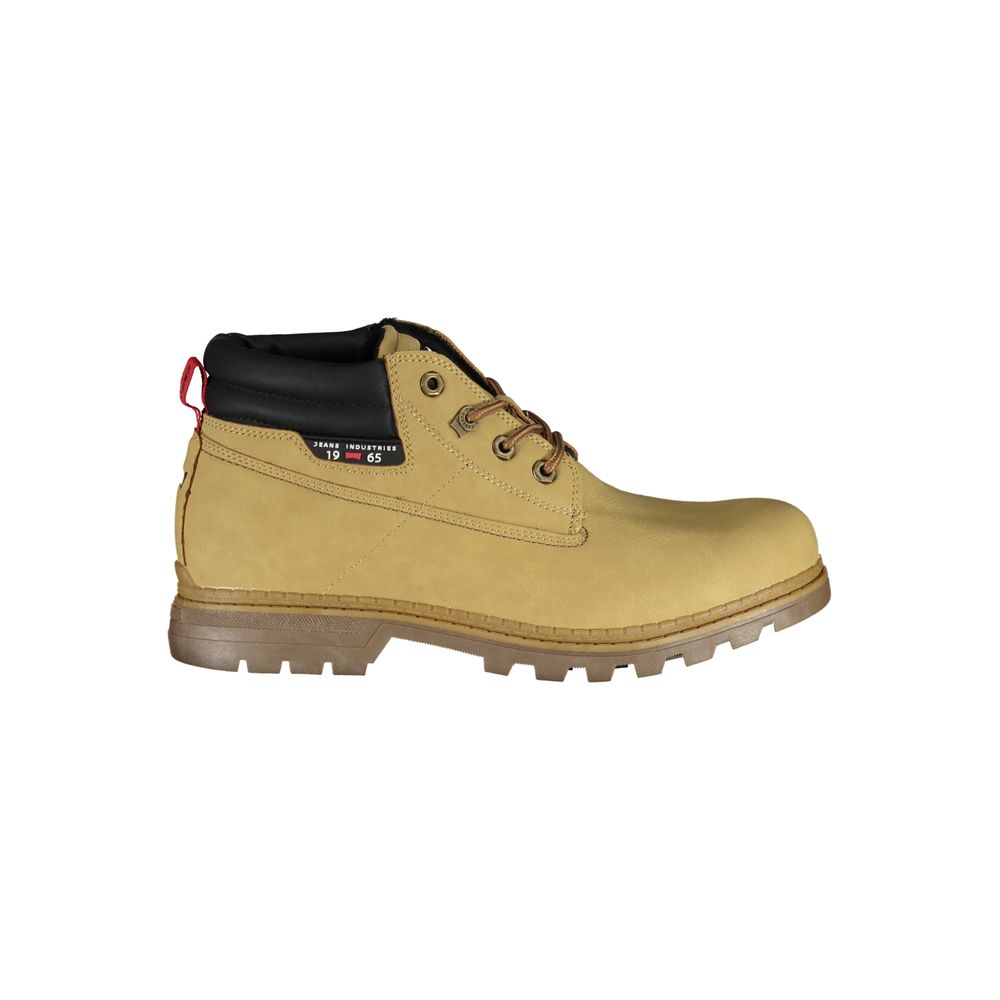 Lace-Up Ankle Boots by Carrera for men in polyester & polyethylene beige features an aerodynamic silhouette from the Men's Polyester & Polyethylene Lace-Up Ankle Boots collection, showcasing a aerodynamic and refined for an aerodynamic look.