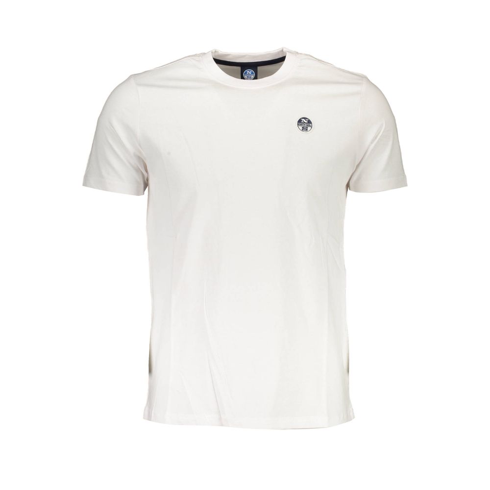 T-Shirt by North Sails for men in cotton white features an on trend silhouette, perfectly showcasing a on trend and crew neckline for an elevated aesthetic.