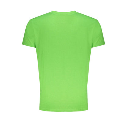T-Shirt by Norway 1963 for men in cotton green showcases a fashionable silhouette, elegantly detailed with a fashionable and crew neckline for a sophisticated, high-fashion look.