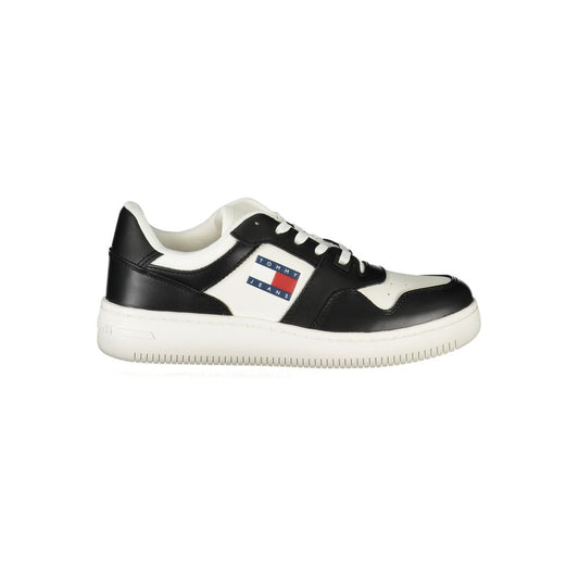 Sneakers by Tommy Hilfiger for women in polyester polyethylene leather white features an sumptuous design from the Crisp Women's Fashion Polyester Polyethylene Leather Sneakers collection, highlighting a sumptuous fashion style for a premium, high-fashion look.