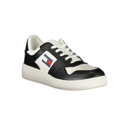 Sneakers by Tommy Hilfiger for women in polyester polyethylene leather white presents a sumptuous silhouette, artfully capturing the essence of the Crisp Women's Fashion Polyester Polyethylene Leather Sneakers with its sumptuous fashion style design.