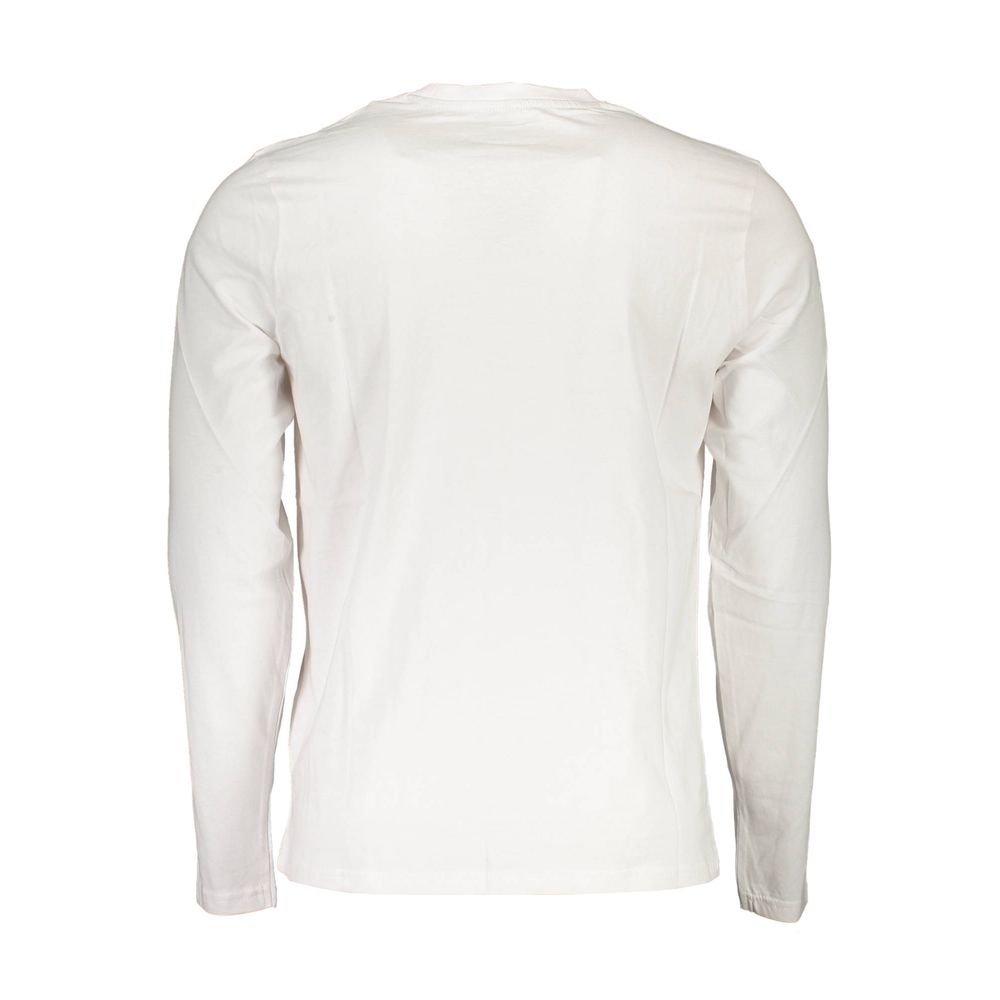 T-Shirt by North Sails for men in cotton white & print features a plush silhouette, showcasing a sophisticated and for a truly plush finish.