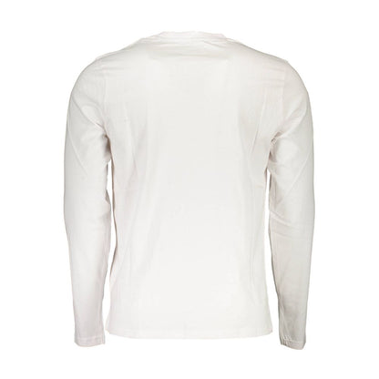 T-Shirt by North Sails for men in cotton white & print features a plush silhouette, showcasing a sophisticated and for a truly plush finish.