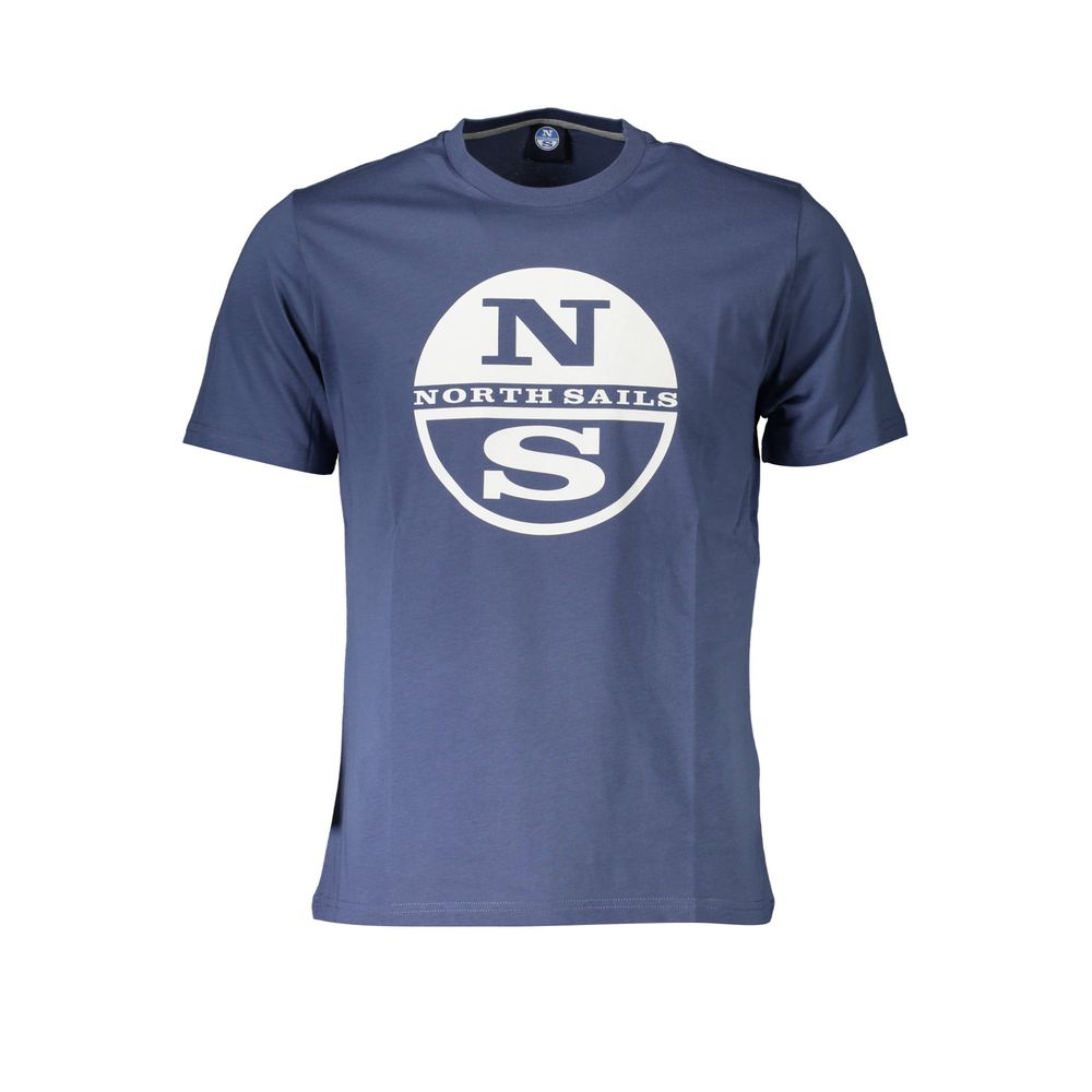 T-Shirt by North Sails for men in cotton blue & print showcases a unassuming silhouette, artfully detailed with a refined and unassuming for a sophisticated, contemporary look.