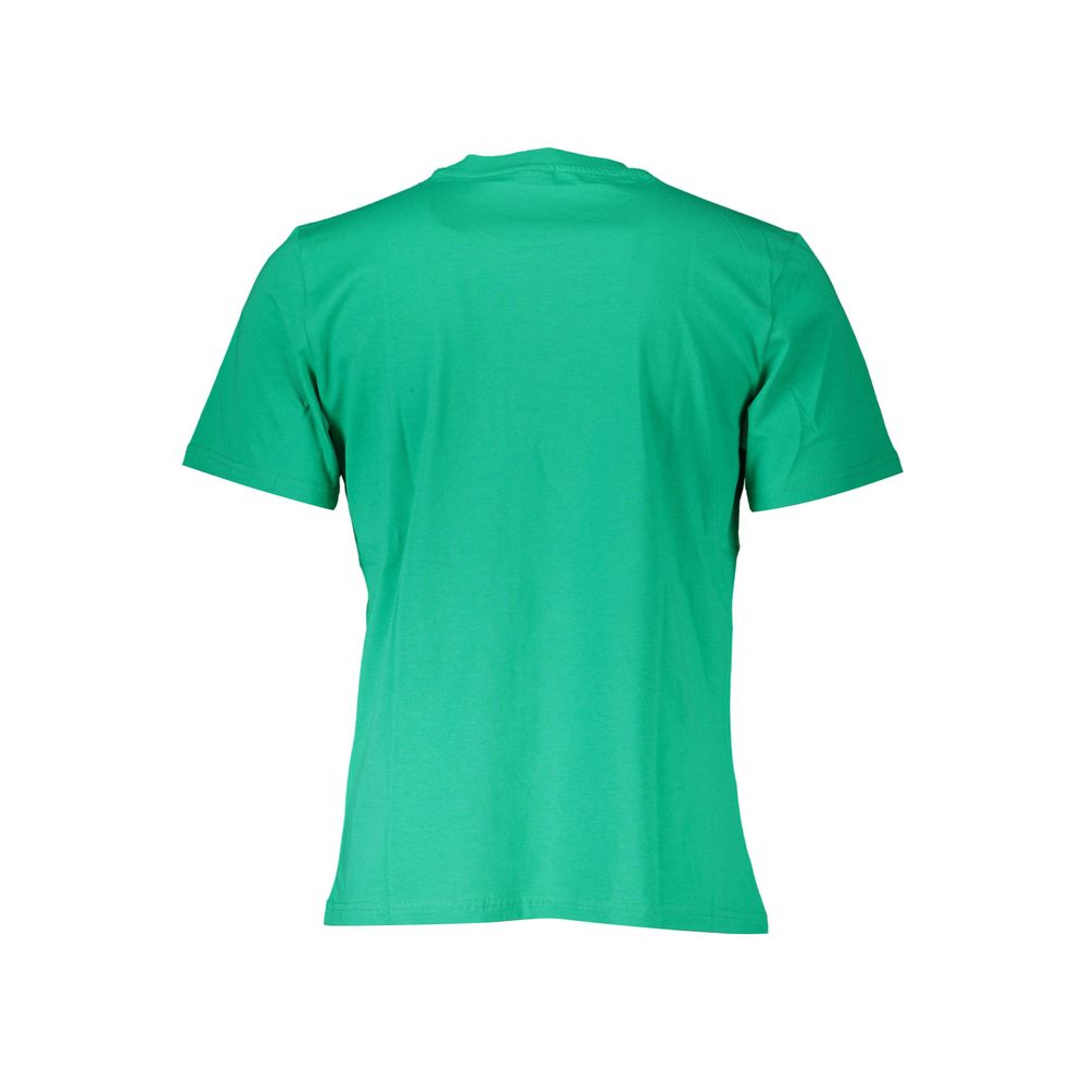 T-Shirt by North Sails for men in cotton green features an edgy silhouette, meticulously detailed with a sophisticated and for a truly edgy finish.