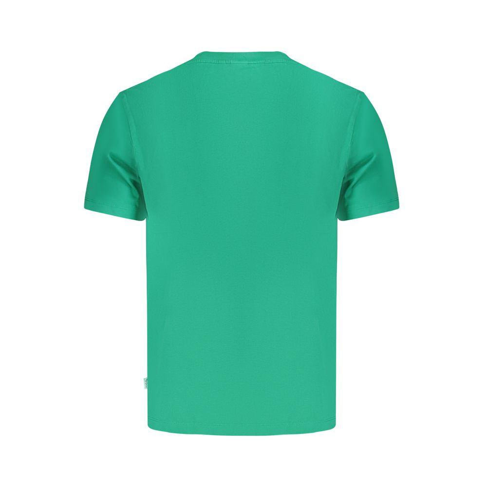 T-Shirt by Pepe Jeans for men in cotton green & print features an edgy silhouette, meticulously detailed with a sophisticated and for a truly edgy finish.