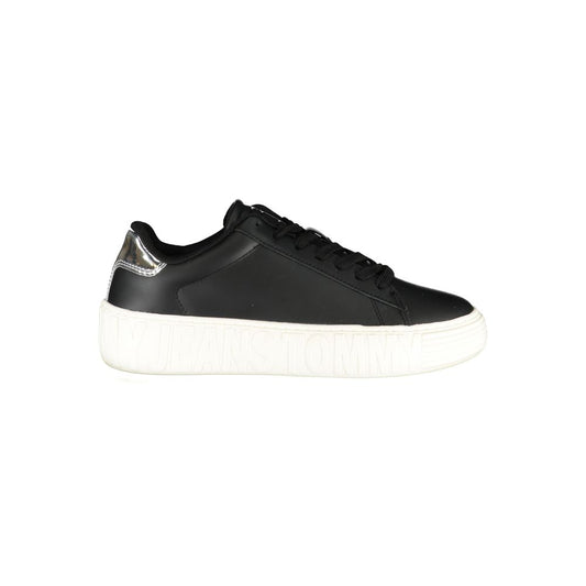 Sneakers by Tommy Hilfiger for women in polyester polyurethane leather black & white presents a sumptuous silhouette, artfully capturing the essence of the Women's Low-Top Polyester Polyurethane Leather Sneakers with its sumptuous low-top style design.