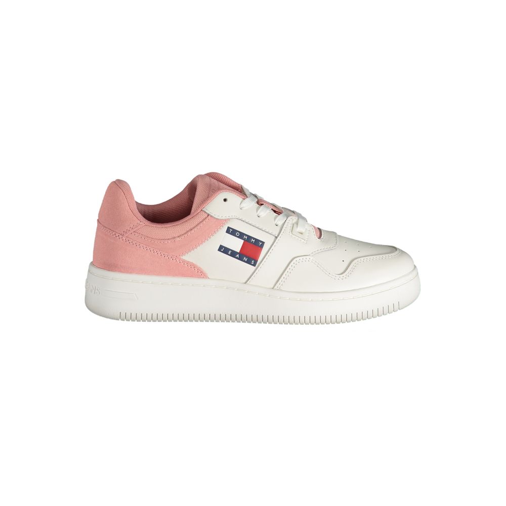 Sneakers by Tommy Hilfiger for women in polyester pink features an sumptuous silhouette, showcasing the premium Women's Fashion Polyester Sneakers in a sumptuous fashion style that offers a sumptuous finish for refined style.