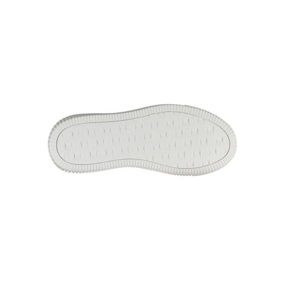 Sneakers by Calvin Klein for women in polyester polyethylene leather black features an sumptuous design from the Women's Fashion Polyester Polyethylene Leather Sneakers collection, highlighting a sumptuous fashion style for a premium, high-fashion look.
