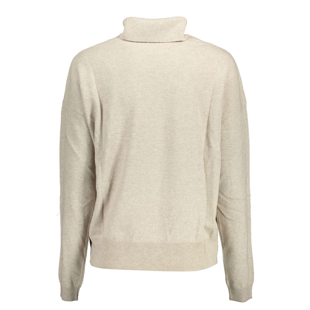 This Sweater by U.S. POLO ASSN. for women in cashmere viscose beige presents a understated silhouette, featuring a sophisticated and for a understated finish.