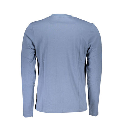 T-Shirt by North Sails for men in cotton blue showcases a unassuming silhouette, artfully detailed with a refined and unassuming for a sophisticated, contemporary look.