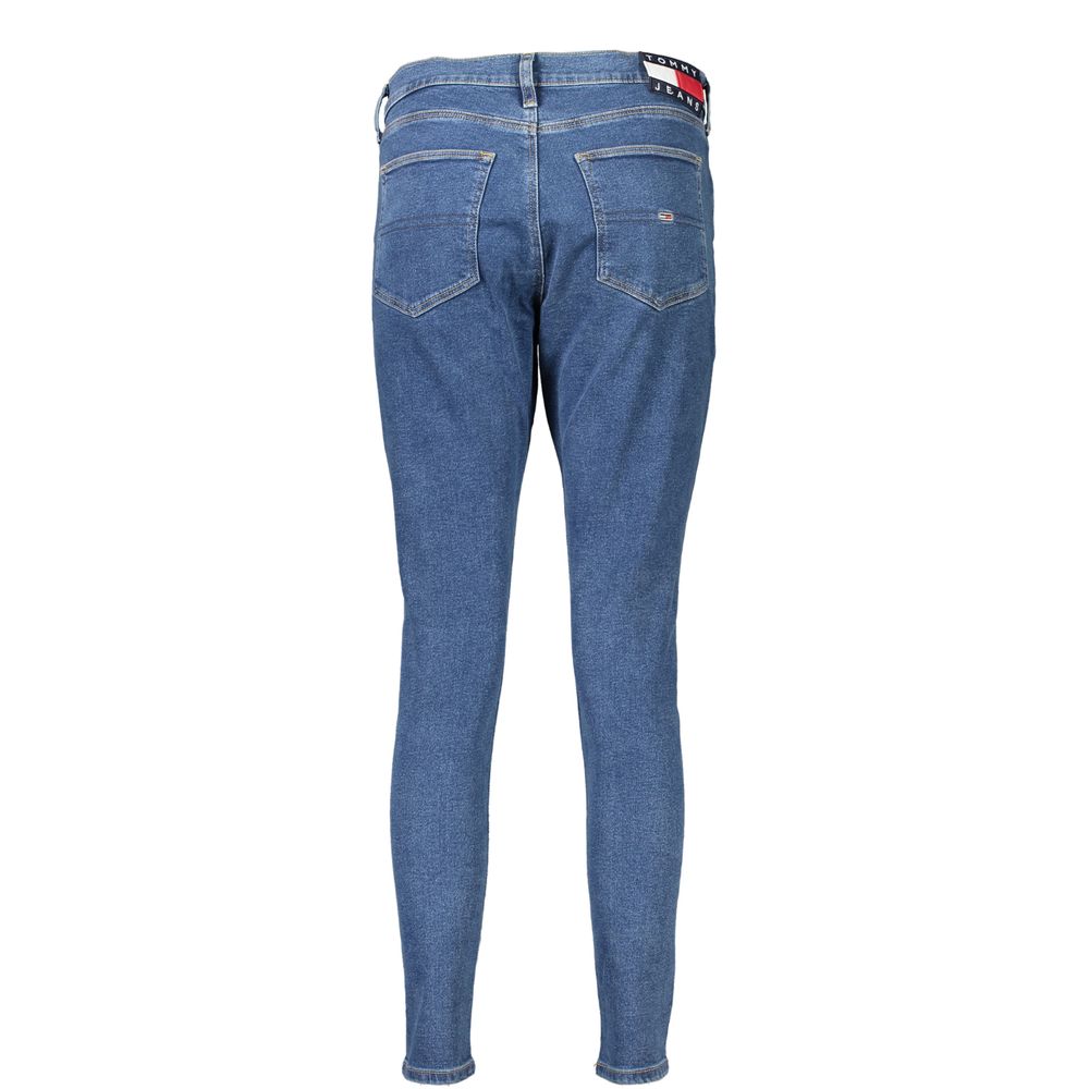 Jeans by Tommy Hilfiger for women in cotton blue features an sartorial skinny and long with a high rise cut for a sartorial finish.