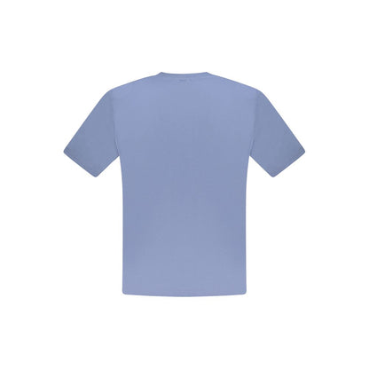 T-Shirt by North Sails for men in cotton blue & print showcases a unassuming silhouette, artfully detailed with a refined and unassuming for a sophisticated, contemporary look.