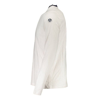 T-Shirt by North Sails for men in cotton white showcases a unassuming silhouette, artfully detailed with a refined and unassuming for a sophisticated, contemporary look.